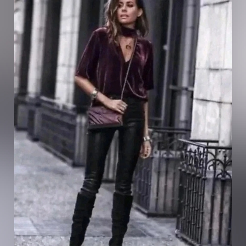 Theory Choker Luxe Velvet Deep-V Top $275. Deep Wine. Cutout. XS/S. Perfect - Picture 13 of 16